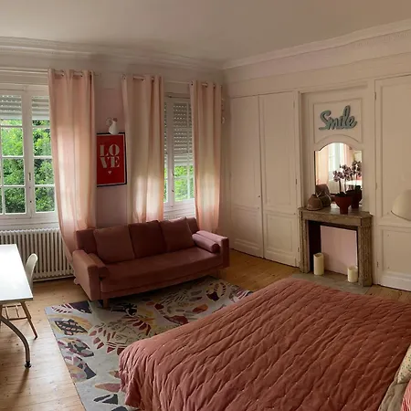 بيت ضيافة Equilibrium Family House By E روبيه